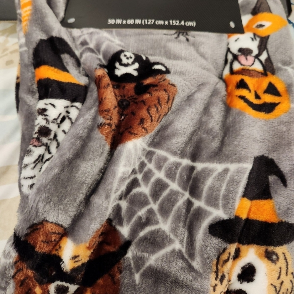 Halloween throw blanket